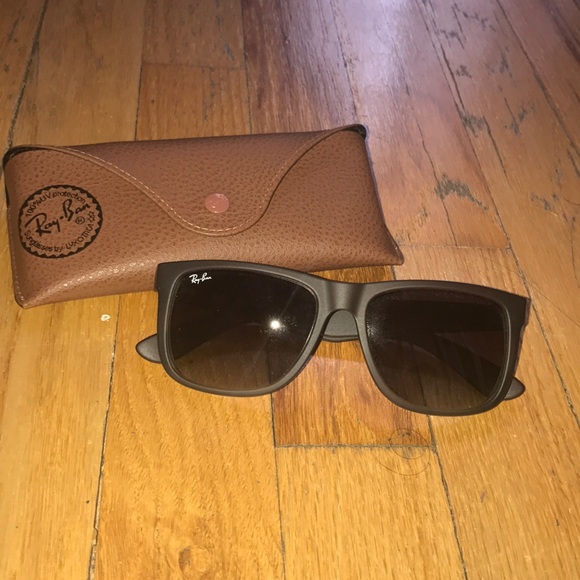 Ray Ban black sunglasses - Picture 1 of 5